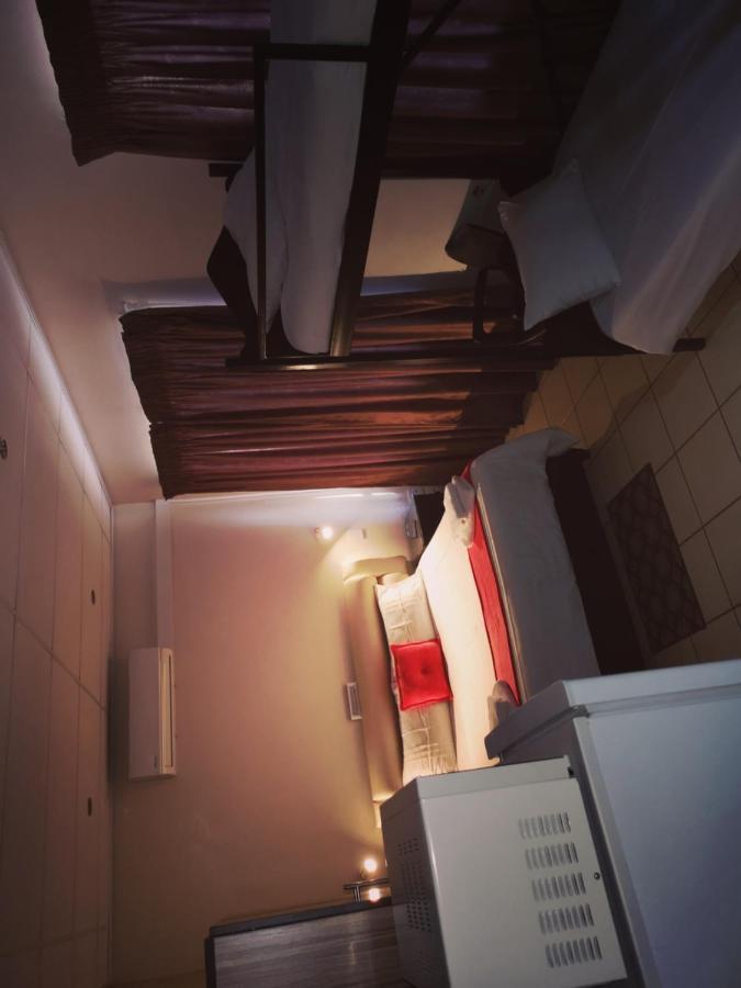 Aaa Rose Garden Guesthouse Mookgophong Kültér fotó